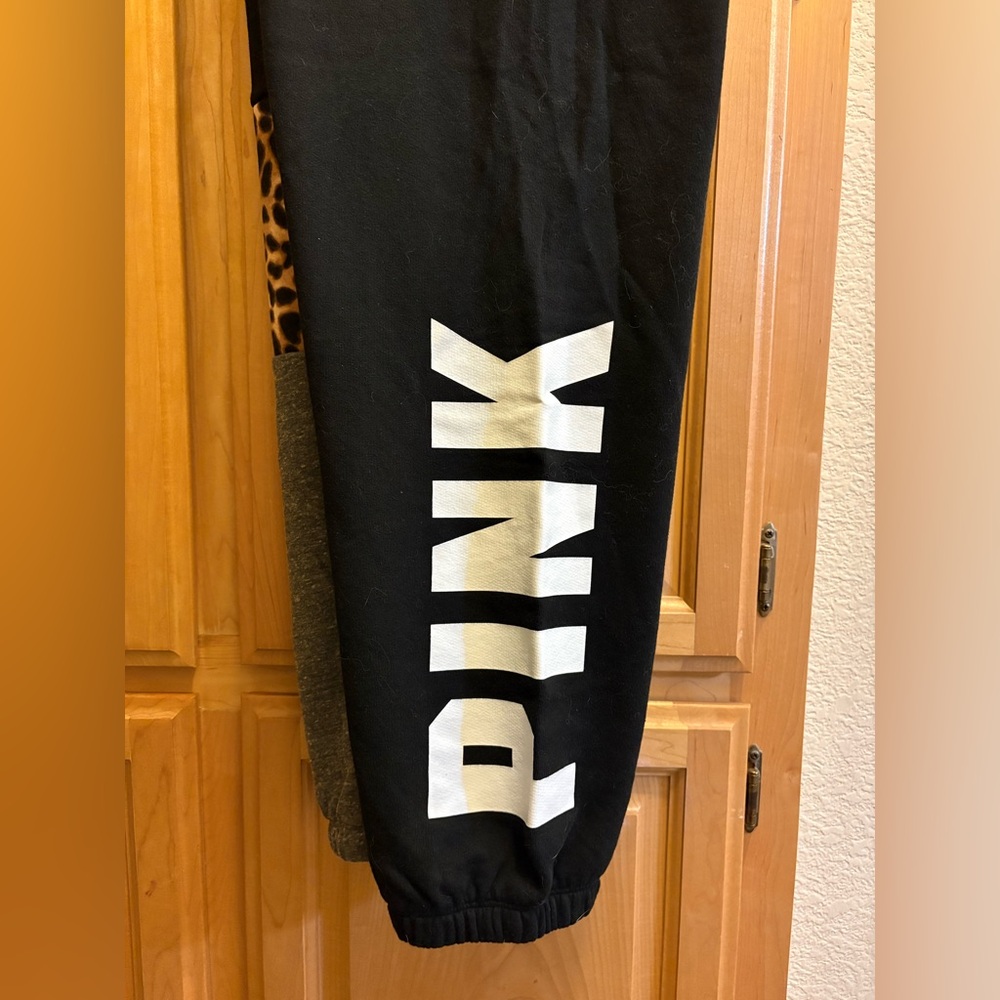 Victoria's Secret PINK Black & Cheetah printed sweats - Picture 2 of 3